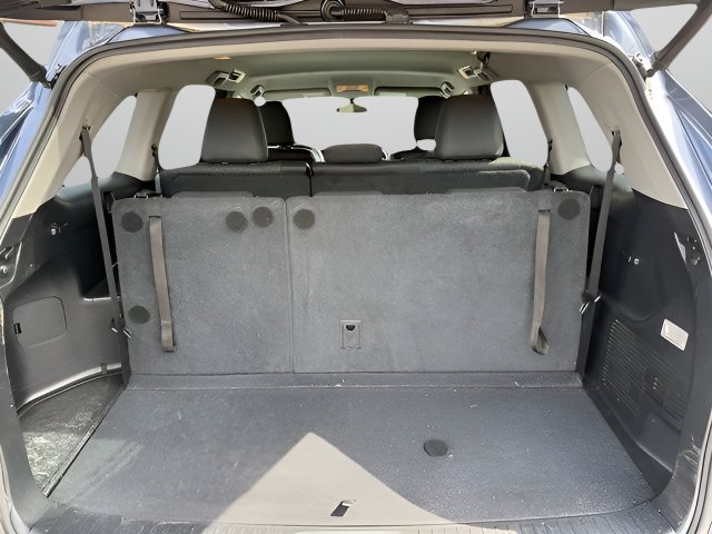 Used 2015 Toyota Highlander Plus AWD/4WD image 18