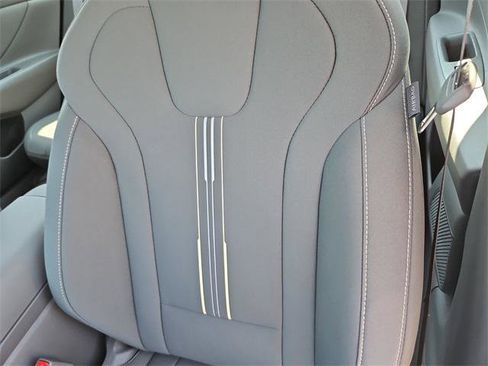 New 2025 Hyundai Elantra Sport image 11