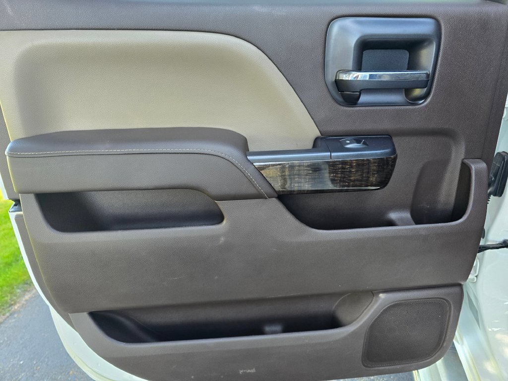 Used 2015 GMC Sierra 3500 Denali w/ Duramax Plus Package AWD/4WD image 21