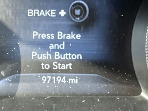 Used 2019 Jeep Cherokee High Altitude AWD/4WD image 9