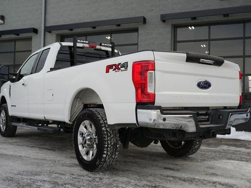 Used 2018 Ford F350 Lariat w/ Tow Technology Bundle image 26