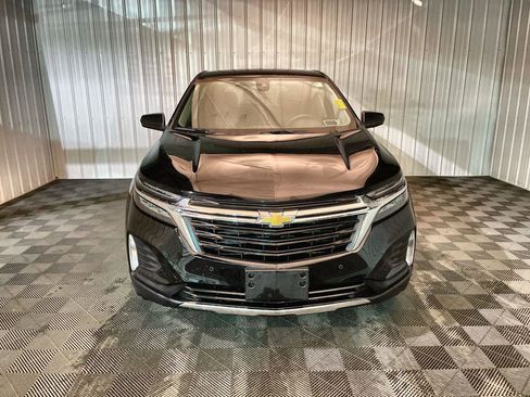 Used 2024 Chevrolet Equinox LT image 3