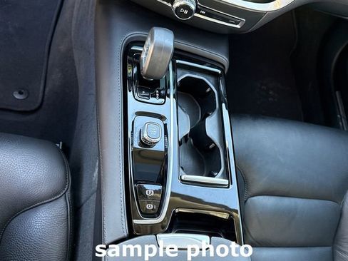 Certified 2024 Volvo S60 T8 Plus image 21