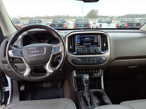 Used 2022 GMC Canyon Denali image 15