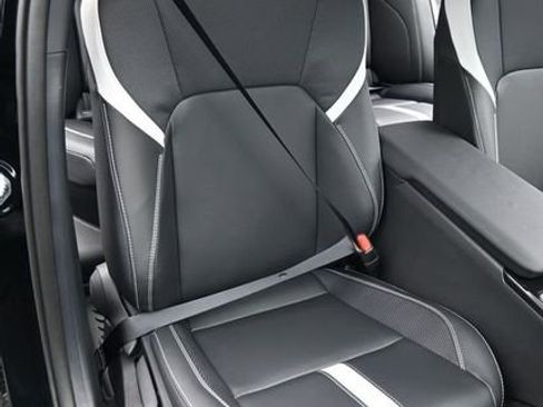 New 2026 Toyota Camry SE w/ Convenience Package image 15