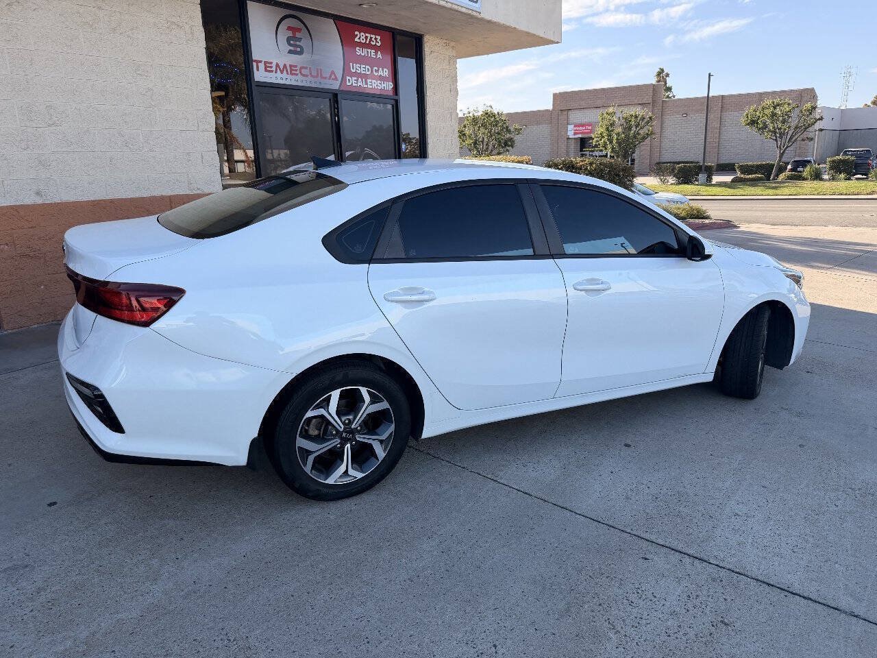 Used 2021 Kia Forte LXS FWD image 8