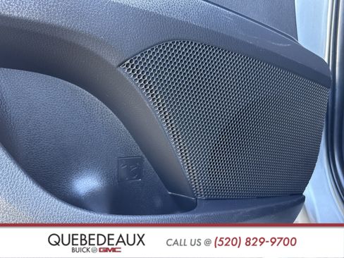 Used 2020 Toyota Camry LE w/ Carpet Mat Package image 27