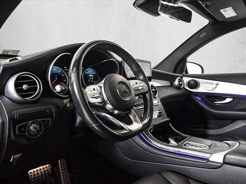 Used 2022 Mercedes-Benz GLC 300 4MATIC Coupe image 10