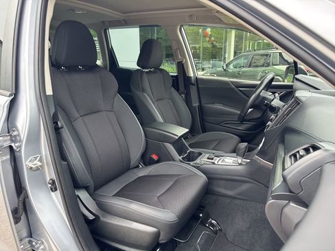 Used 2023 Subaru Forester Premium AWD/4WD image 8