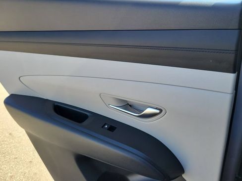 New 2026 Hyundai Tucson Blue SE FWD image 22