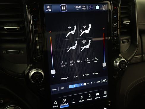 Used 2022 RAM 1500 Limited w/ Body-Colour Bumper Group AWD/4WD image 51