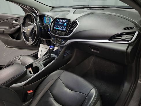 Used 2017 Chevrolet Volt LT w/ Comfort Package image 23