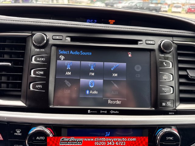 Used 2018 Toyota Highlander XLE w/ Protection Package #3 AWD/4WD image 20