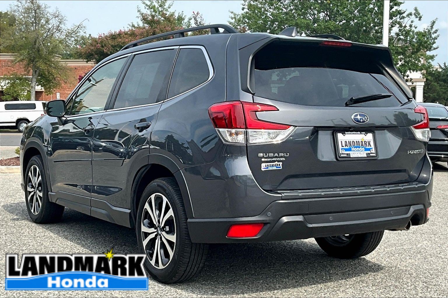 Used 2022 Subaru Forester Limited AWD/4WD image 12