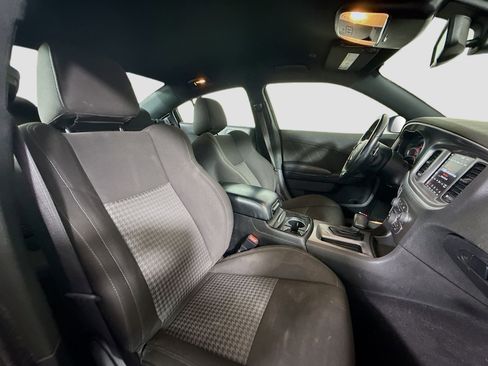 Used 2022 Dodge Charger GT w/ Blacktop Package image 29