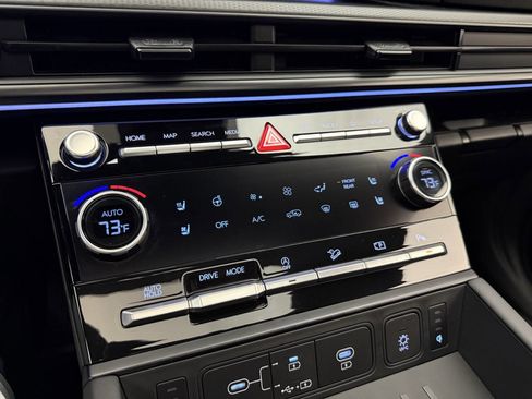 Used 2024 Hyundai Santa Fe Calligraphy image 23
