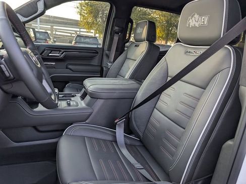New 2026 GMC Sierra 1500 AT4X w/ AT4X AEV Edition image 18