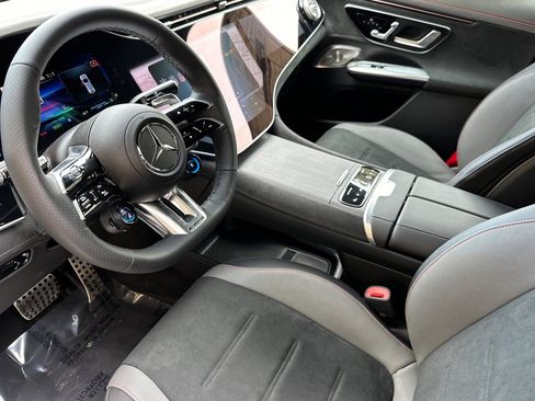 New 2025 Mercedes-Benz EQE AMG 4MATIC SUV image 4