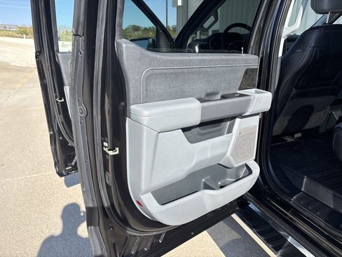 Used 2021 Ford F150 Lariat image 30