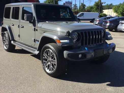 Used 2022 Jeep Wrangler Unlimited Sahara AWD/4WD image 1