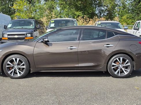 Used 2016 Nissan Maxima Platinum FWD image 4