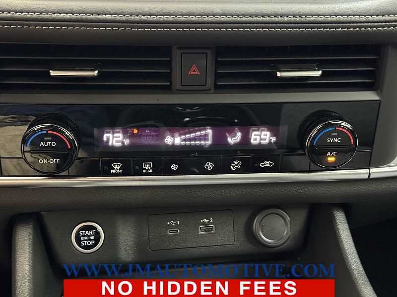 Used 2023 Nissan Rogue SV AWD/4WD image 34