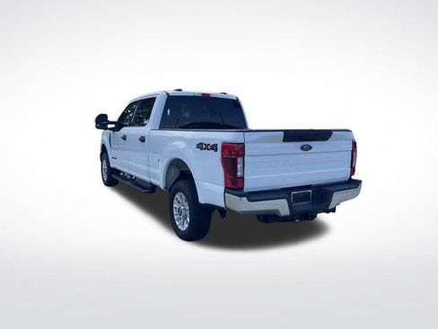 Used 2022 Ford F250 XLT AWD/4WD image 3