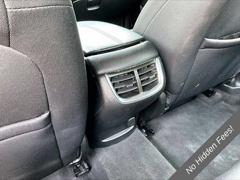 Used 2020 Chevrolet Malibu LT FWD image 27