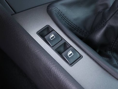 Used 2004 BMW M3 Coupe image 55