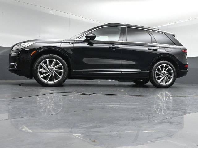 Certified 2025 Lincoln Corsair Grand Touring AWD/4WD image 40