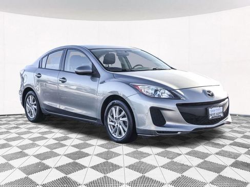 Used 2012 MAZDA MAZDA3 i Touring image 8