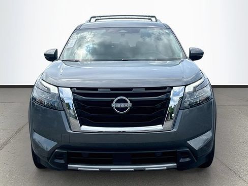 Certified 2025 Nissan Pathfinder SL AWD/4WD image 2