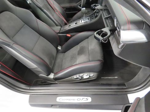 Used 2015 Porsche 911 Carrera GTS RWD image 46