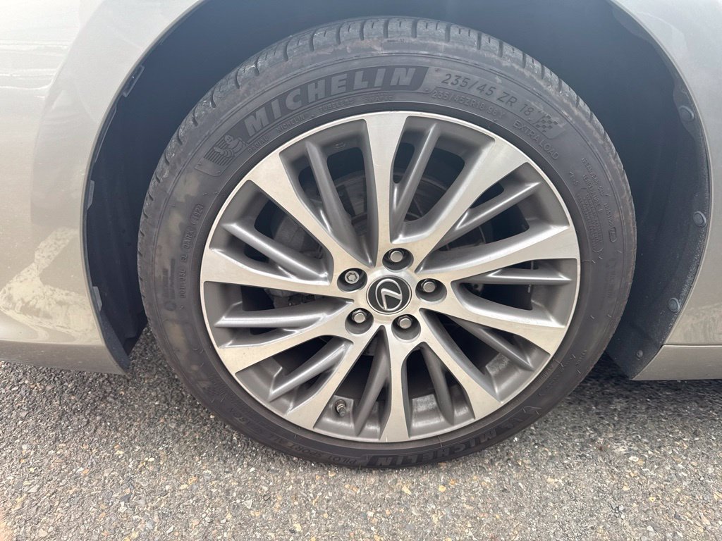 Used 2019 Lexus ES 350 FWD image 5