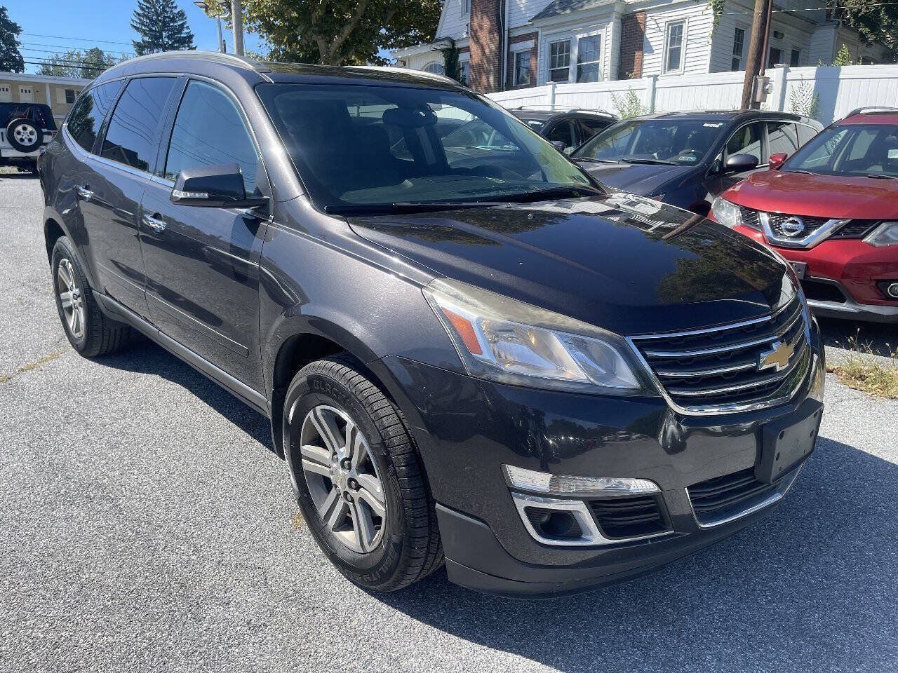 Used 2016 Chevrolet Traverse LT AWD/4WD image 3