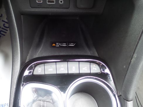 Used 2023 Buick Encore GX Essence w/ Advanced Technology Package image 15