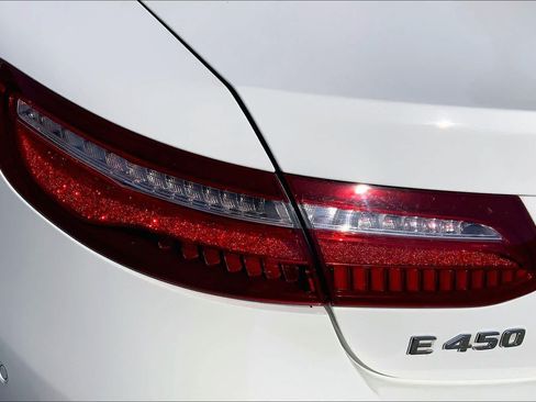 Used 2020 Mercedes-Benz E 450 Cabriolet image 27