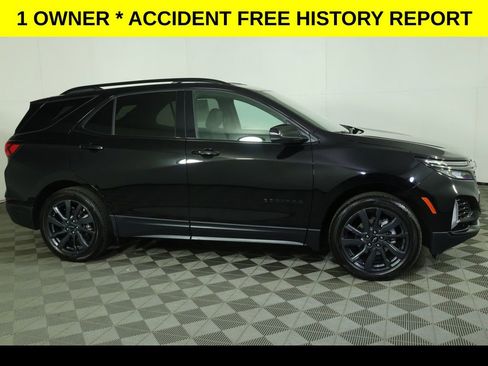 Used 2023 Chevrolet Equinox RS AWD/4WD image 3