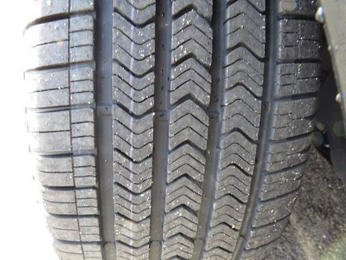 Certified 2022 Mercedes-Benz E 350 4MATIC Sedan image 21