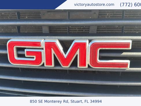 Used 2019 GMC Savana 2500 Regular Van 3D w/ Enhanced Convenience Package image 38