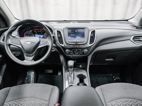 Used 2023 Chevrolet Equinox LT image 12