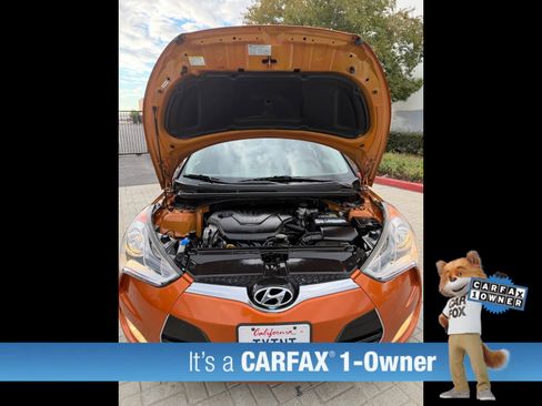 Used 2012 Hyundai Veloster w/ Style Pkg image 38