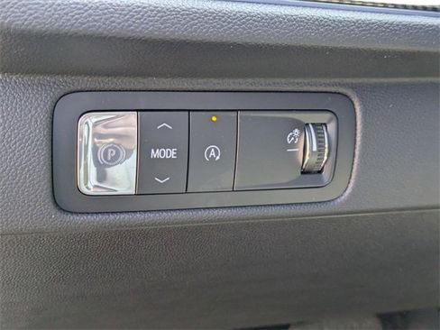 New 2026 Chevrolet Traverse High Country image 14