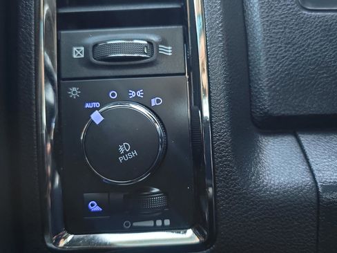 Used 2017 RAM 1500 Sport w/ Convenience Group image 24