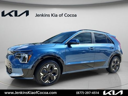 Certified 2026 Kia Niro Wind FWD image 9