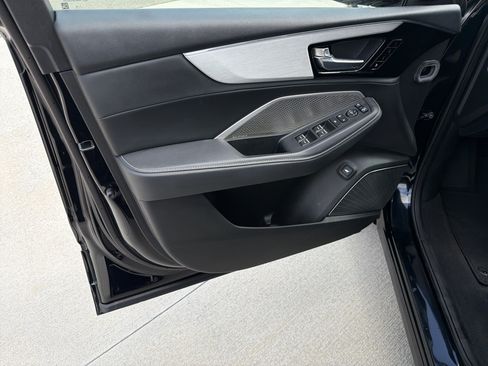 Certified 2024 Acura MDX w/ Technology Package FWD image 14