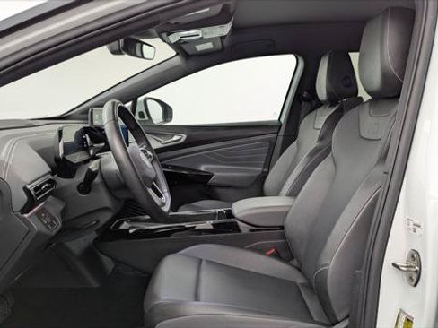 Used 2023 Volkswagen ID.4 S RWD image 12