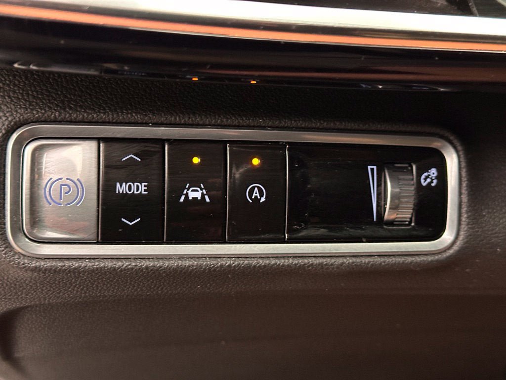 Used 2024 Buick Envision Preferred AWD/4WD image 17