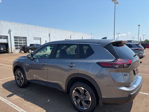 New 2026 Nissan Rogue SV image 2