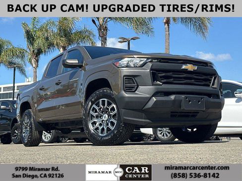 Used 2023 Chevrolet Colorado W/T image 1